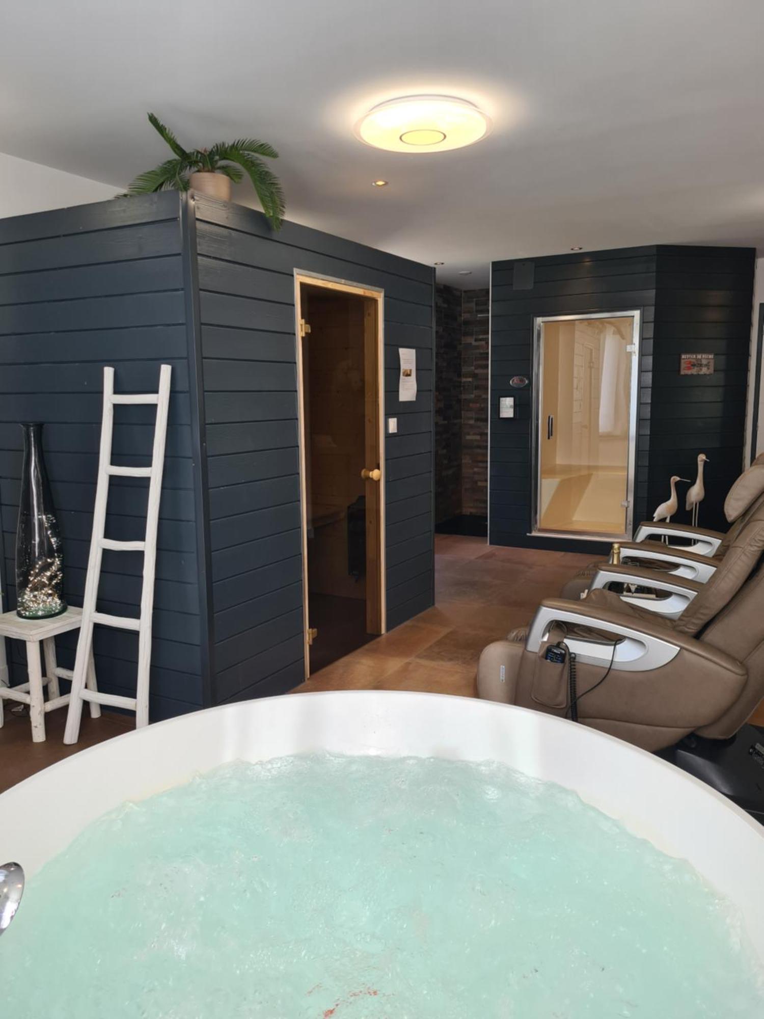 Les Suites De Bougainville Concarneau Esterno foto
